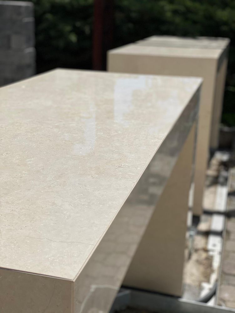 Стол Crema Marfil 2